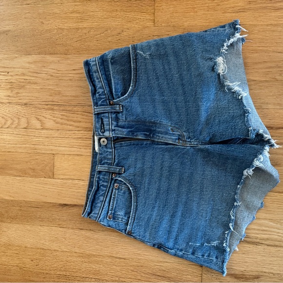 Abercrombie Curve Love High Rise 4" Mom Short 27 - Picture 2 of 2